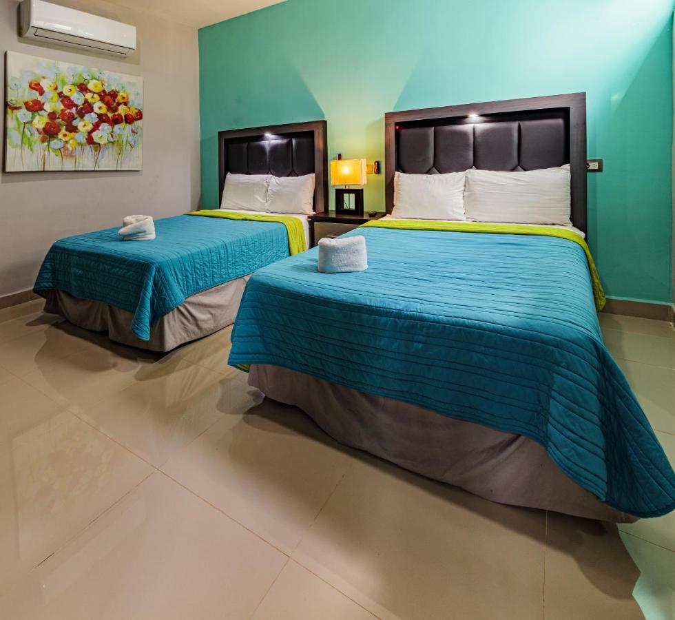 Hotel Suites Paraiso Мерида Екстериор снимка